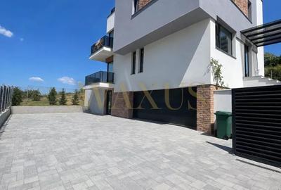 Casă individuală cu 6 camere în Dezmir