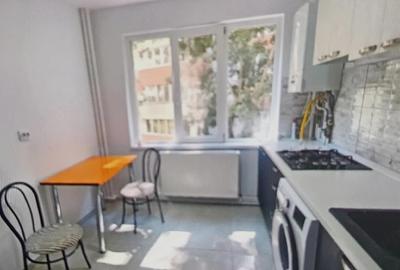 Apartament cu 3 camere decomandat în Pantelimon