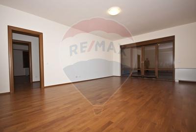 INCHIRIERE Apartament cu 3 camere in zona Aviatiei - 4