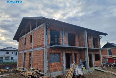 Casă cu 4 camere în Tăuții-Măgherăuș