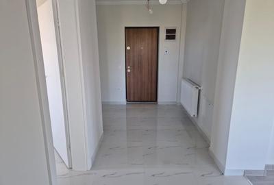 Spre vânzare apartament spatios, cu 2 camere, decomandat, bloc nou, etajul 2 - 3