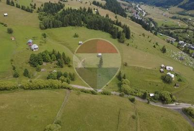 Teren 33,364mp Dorna Candrenilor / Strada Strugurel - 2