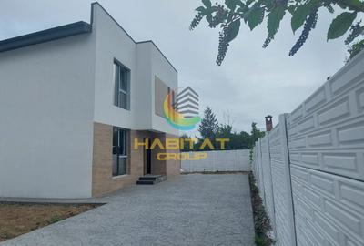 Casă individuală cu 5 camere în Central