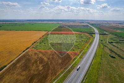 Teren Construcții intravilan de 113750 mp, în Nord-Vest