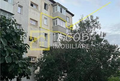 Apartament 2 camere, str. Mioritei, etaj 3 - 1