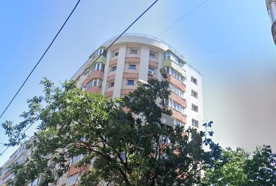 Apartament cu 2 camere semidecomandat în Moșilor