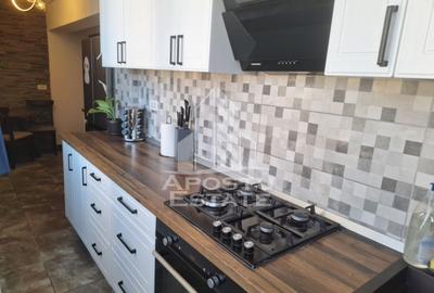 Apartament cu 3 camere decomandat în Ultracentral
