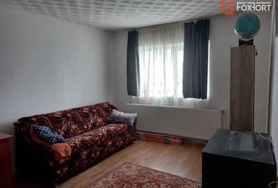 Apartament cu 2 camere decomandat, mobilat în Remetea Mare