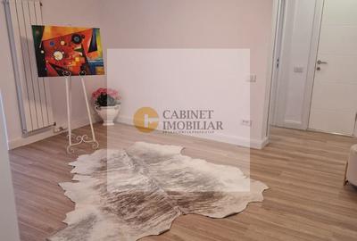 Apartament cu 2 camere semidecomandat în Universitate