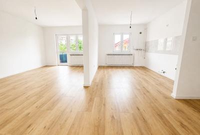 Apartament cu 3 camere decomandat în Aiud
