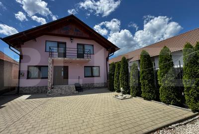 Casă individuală cu 4 camere în Vințu de Jos