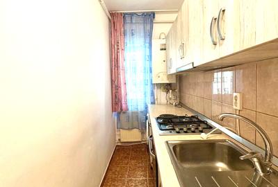 Garsoniera Cartier Brradet finisata mobilata utilata 42000eur neg - 2