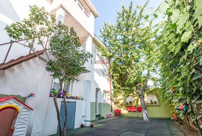 Vila 336 mp 7 camere - locuință, grădiniță, clinică - Drumul Taberei - 42