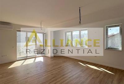 Apartament cu 2 camere decomandat în Apărătorii Patriei
