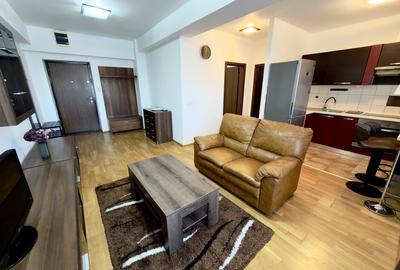 Apartament cu 2 camere semidecomandat, mobilat în Eminescu