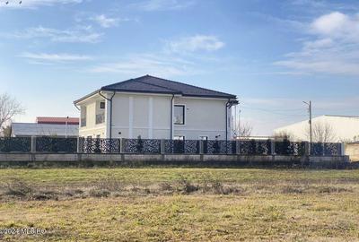 Afumati - Str. Iasomiei, 2409 MP, stradal, intravilan, deschidere 12 m - 17
