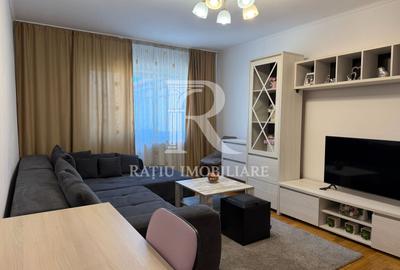 Apartament cu 3 camere decomandat, mobilat în Rogerius
