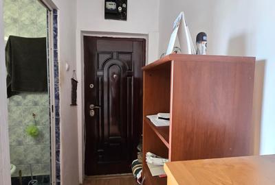 Garsoniera de vanzare, et 8, posibilitate preluare chirias. - 11