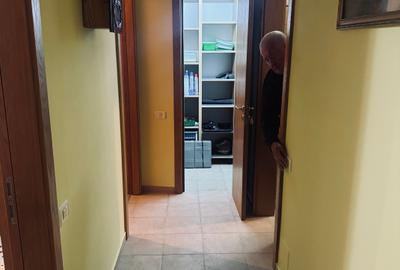 Vand 3 camere decomandat, stare impecabila Sagului! - 7