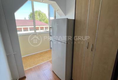 Garsonieră decomandată în Podu Roș