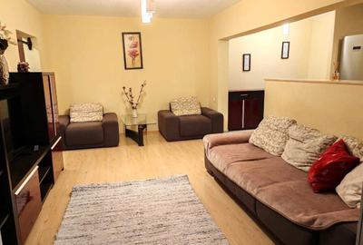 Apartament cu 3 camere decomandat, mobilat în Iancului