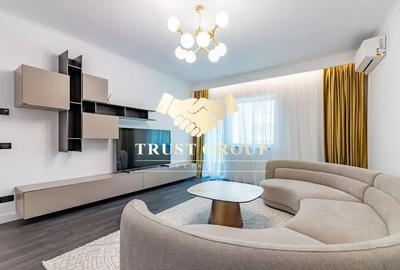 Apartament cu 3 camere semidecomandat în Dorobanți