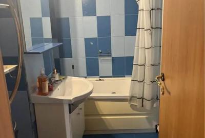 Apartament cu 3 camere, DECOMANDAT, zona Podu Ros - 5 minute de Palas - 8