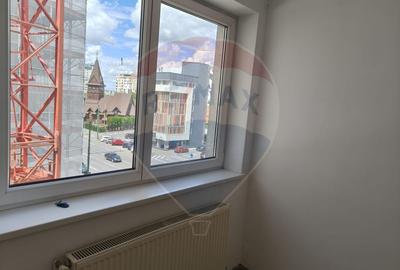 Comision 0%| 2 camere | Zona AFI | Oportunitate investiție | - 17