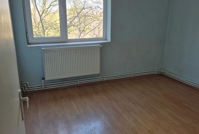 Apartament 3 camere Galati Mazepa 1 - 5