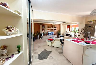 Apartament 2 camere amenajat, etaj 3 - Piata Spitalului - 1