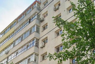 Apartament cu 2 camere decomandat în Moșilor