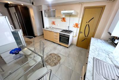 3 camere, decomandate, in zona centrala, strada Nicolae Titulescu - 2