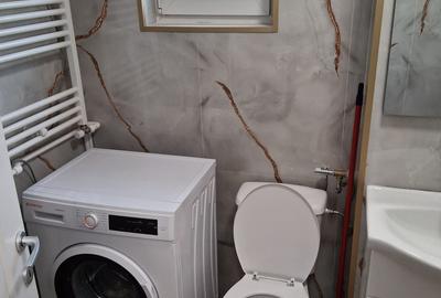 Vanzare garsoniera transformata in 2 camere. renovata, centrala proprie, etaj 1 - 9
