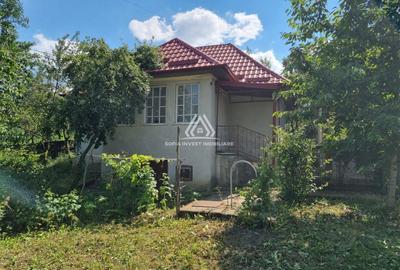 CASĂ LA ȚARĂ, SÂMBOLENI, COMUNA CAMARAȘU - 12