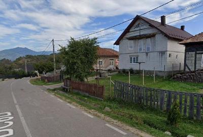 Casă individuală cu 4 camere în Livezile