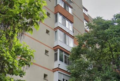 Garsonieră decomandată în Moșilor