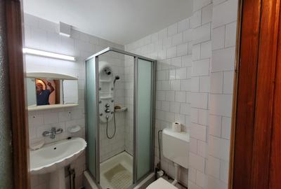 De închiriat apartament cu 4 camere - 9