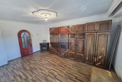 Apartament cu 3 camere in Salonta zona Peco - 8