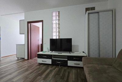 Ap 3 cam de închiriat str Grigore Moisil/ Nufărul Plaza – AP0554 - 3