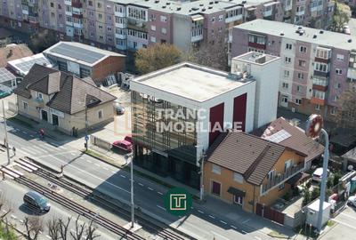 Clădire premium cu fațadă integral vitrată – oportunitate unică in Arad - 7