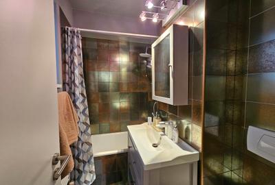 Apartament generos, 3 camere, etajul 8, semidecomandat, aproape de Iulius Mall - 18
