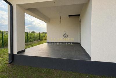 Casa individuala ||3 camere o baie || teren 350mp || - 8