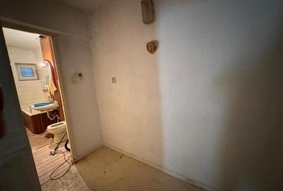Apartament 3 camere, 70mp, etaj 4/4 cu acoperis, zona Casa de Cultura - 14