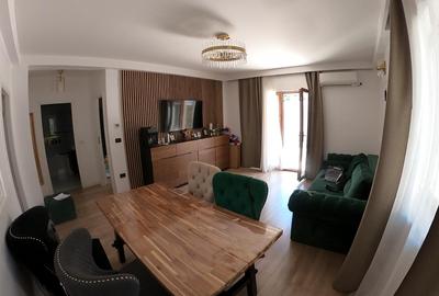 Apartament 3 camere cu centrala termica si curte proprie - 1