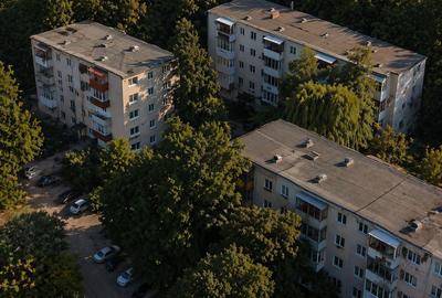 Apartament primitor si renovat, la parterul unui bloc inconjurat de verdeata! - 12