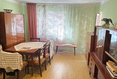 Vand apartament 2 camere decomandat in Deva, Zamfirescu (langa bulevard), et 1 - 1