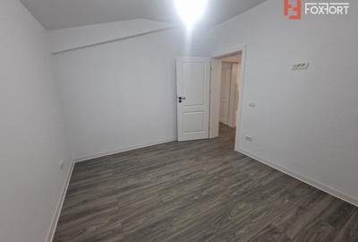 Duplex de vanzare cu 3 camere si teren de 309 mp - Recas - 8