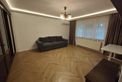Inchiriere apartament cu 3 camere sos.Panduri - 4