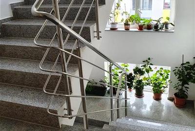 Vanzare apartament 2 camere, decomandat,Avantgarden,etaj 1,mob,utilat - 12