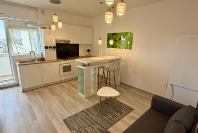 Apartament cu 2 camere semidecomandat în Berceni